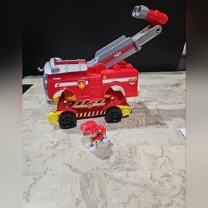 PAW PATROL‎ Marshall's Rise and Rescue  Playset Action Figure Toy Firetruck